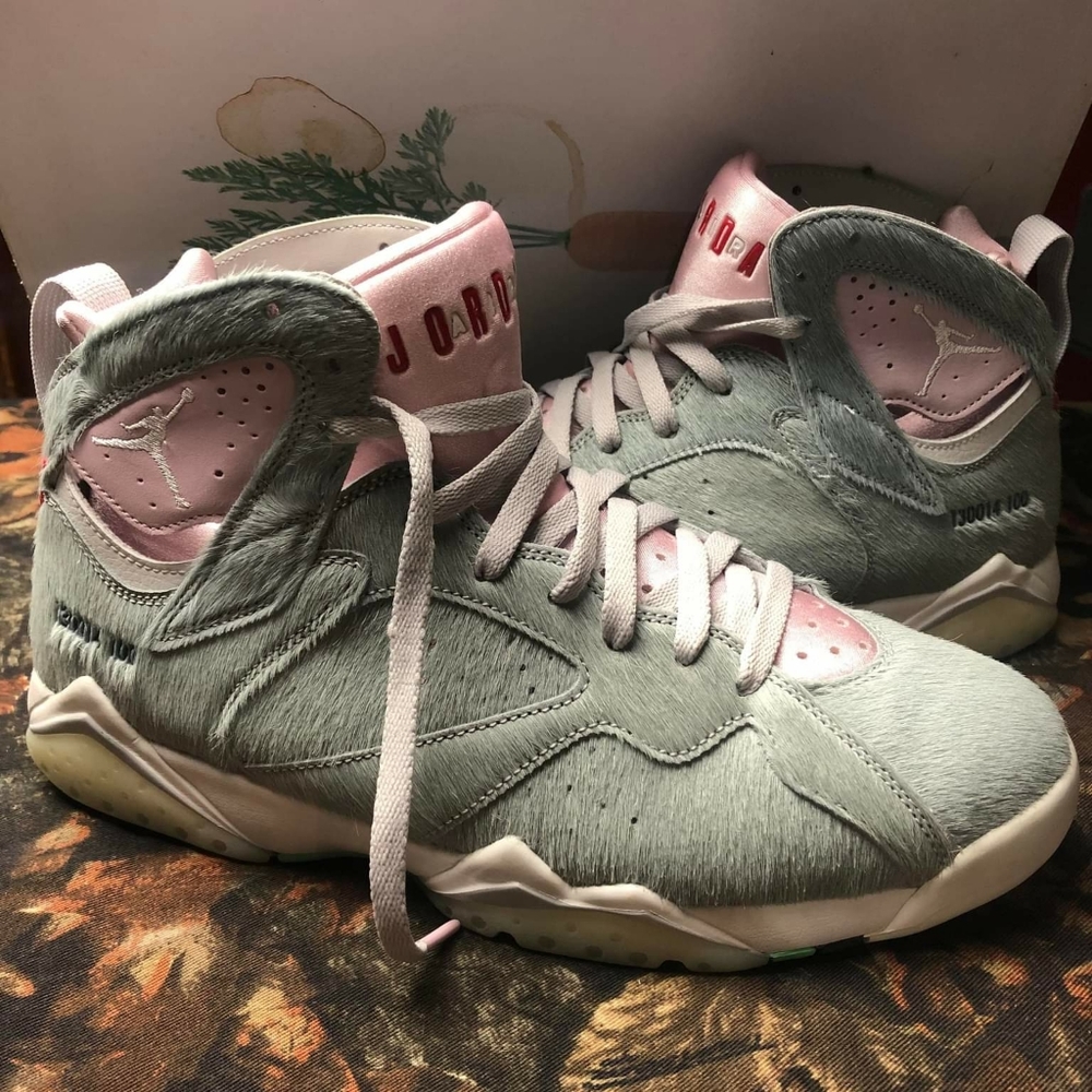 Jordan 7 Bugs